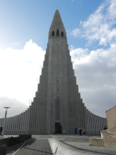 Hallgrimskirkja, largest church in Iceland